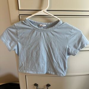 Cotton on form fitting crop top